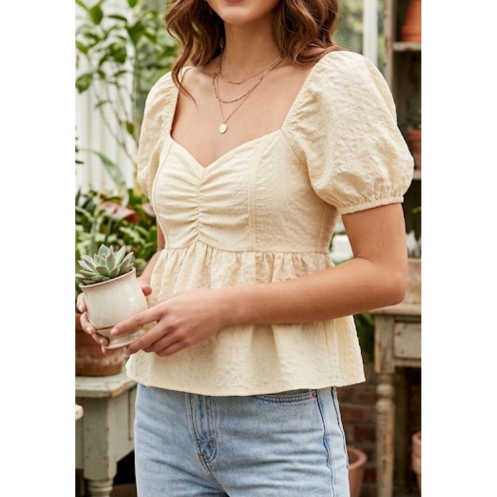 Heart  And  Hips Puff Sleeve Crop Top In Cream Size S NWT